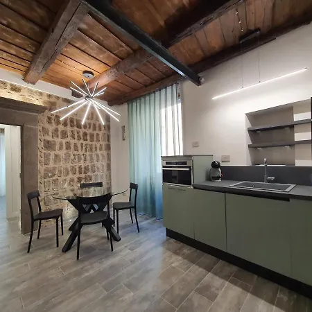 Sdl Luxury Al Pavone *